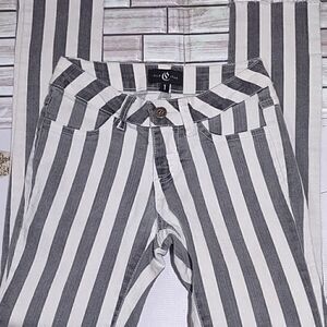 Cello Jeans Sz 1 Striped Jeans